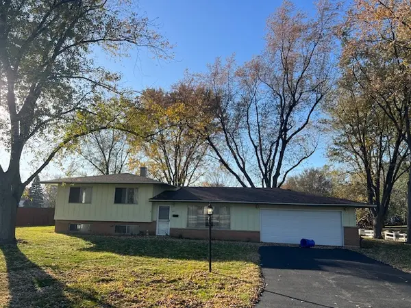 936 Cuyahoga Drive, Bartlett, IL 60103