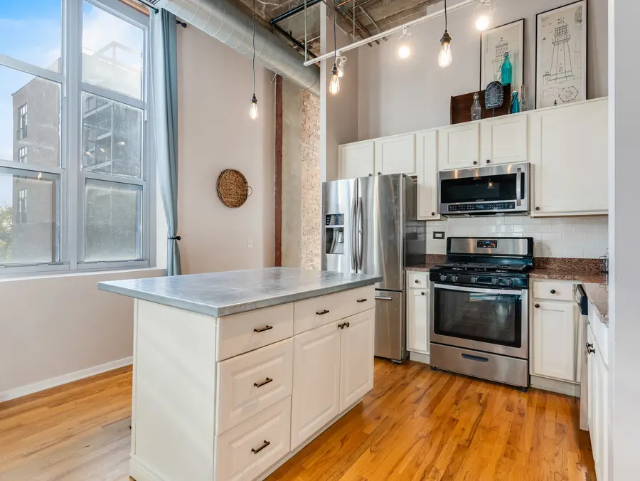 1735 N Paulina Street #322, Chicago, IL 60622 - Image #2