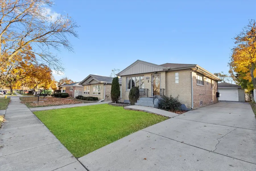 8653 N Merrill Street, Niles, IL 60714 - Image #2