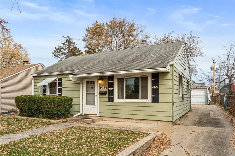 257 Vermont Avenue, Aurora, IL 60505 - Image #2