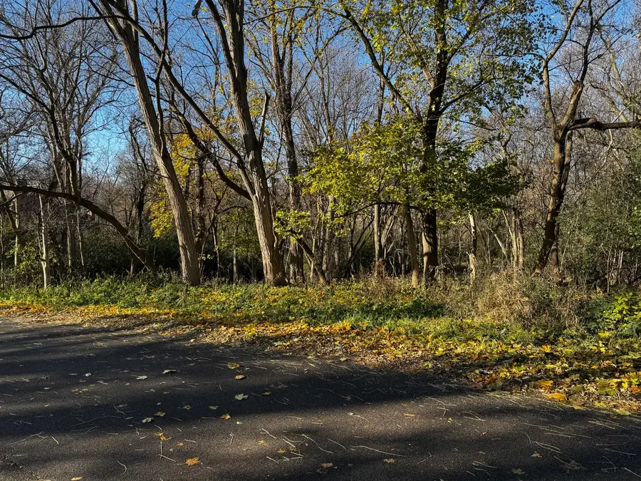 21260 N Prestwick Drive, Barrington, IL 60010 - Image #2