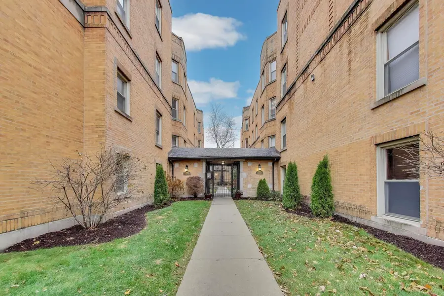 1671 W Farwell Avenue #2N, Chicago, IL 60626 - Image #2