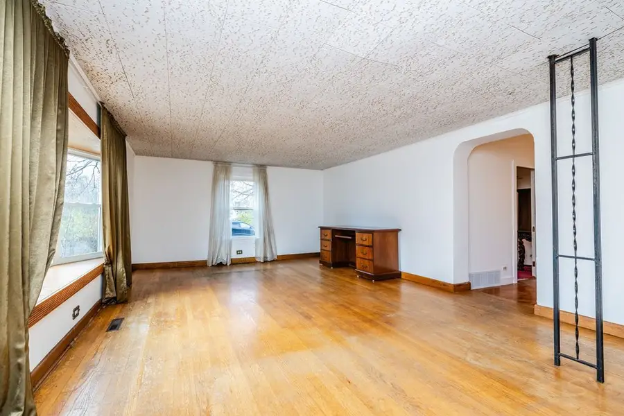 8702 W 131st Street, Palos Park, IL 60464 - Image #2