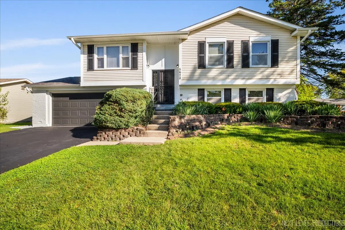 5628 Crestwood Road, Matteson, IL 60443 - Image #1