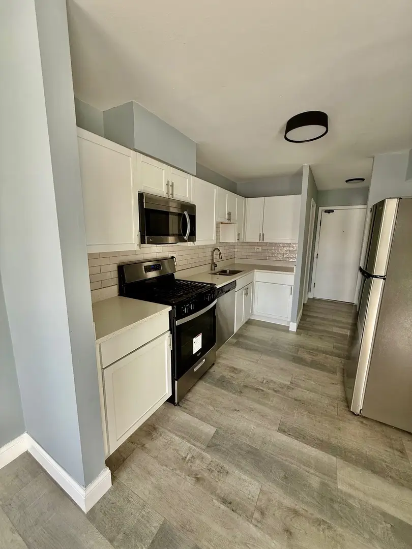 4000 Bayside Drive #110, Palatine, IL 60074 - Image #3