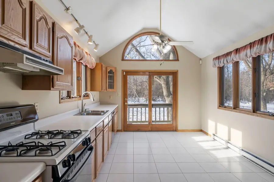 15340 Maple Drive, Oak Forest, IL 60452 - Image #3