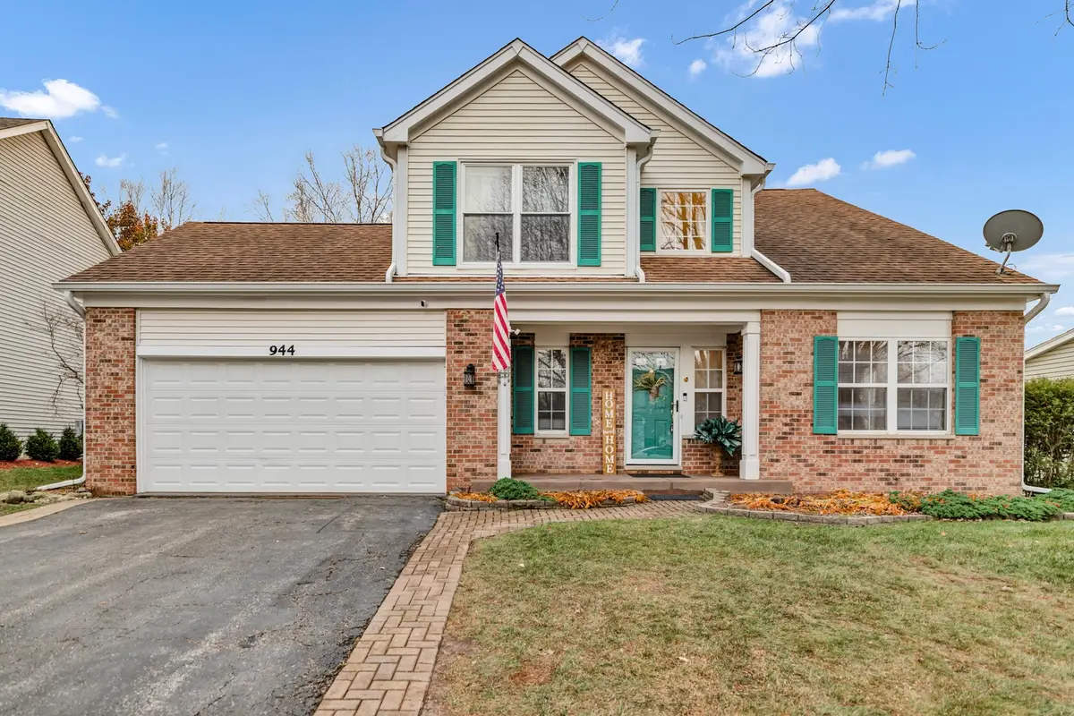 944 Cortney Drive, Carpentersville, IL 60110 - Image #1