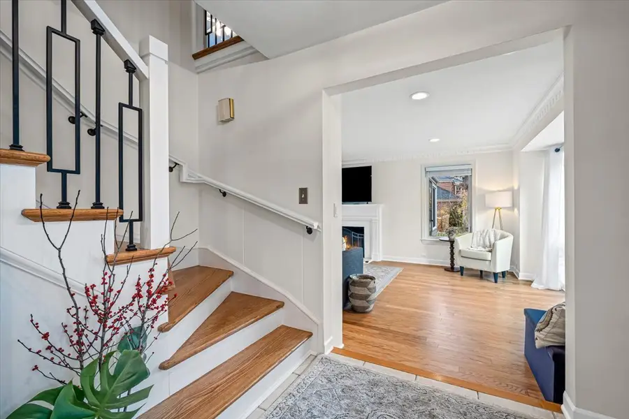 300 Lincolnwood Road, Highland Park, IL 60035 - Image #2