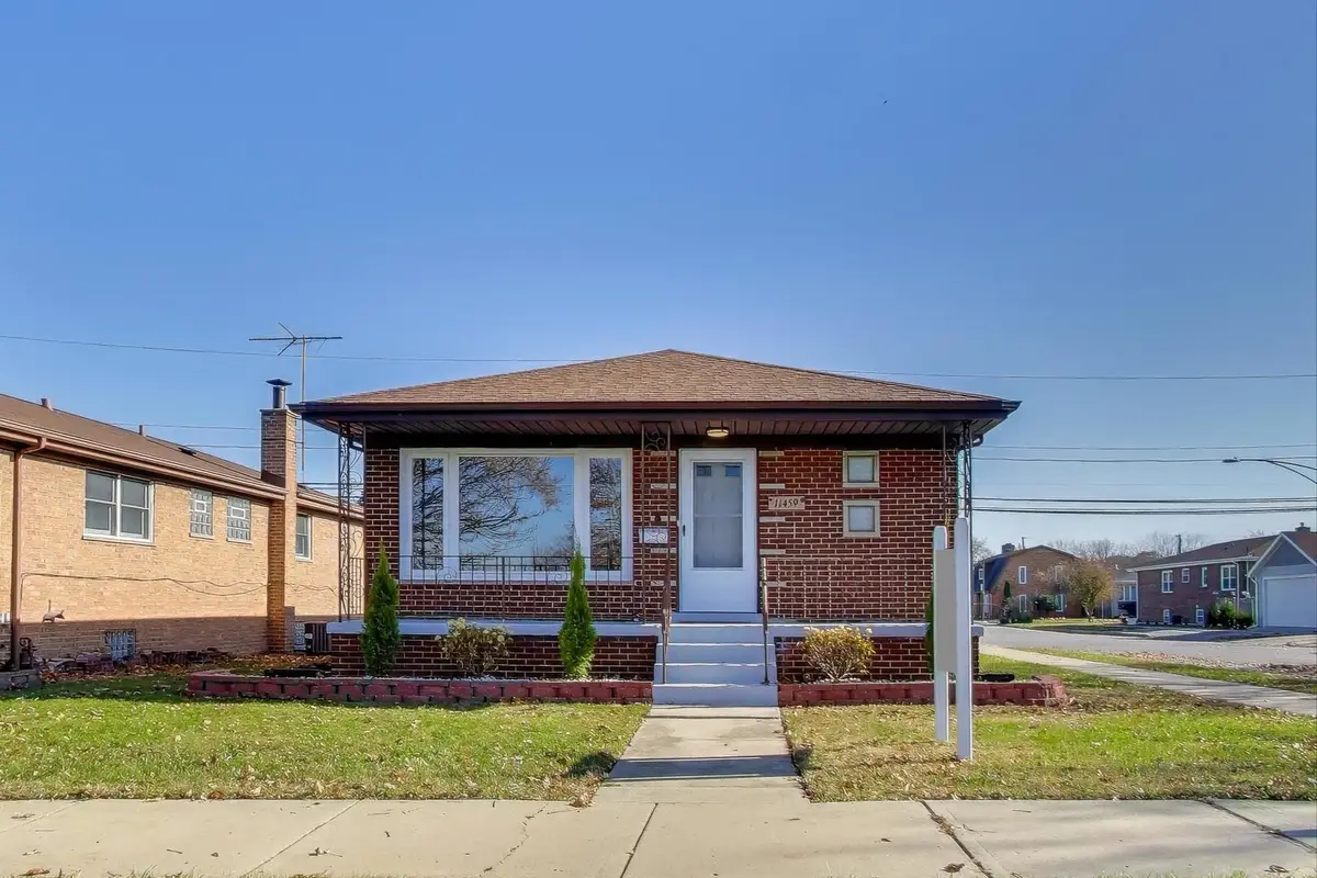11459 S Ewing Avenue, Chicago, IL 60617 - Image #1