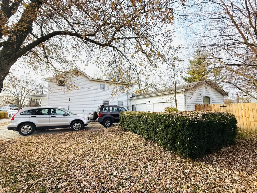 816 E Elm Street, Hoopeston, IL 60942 - Image #3