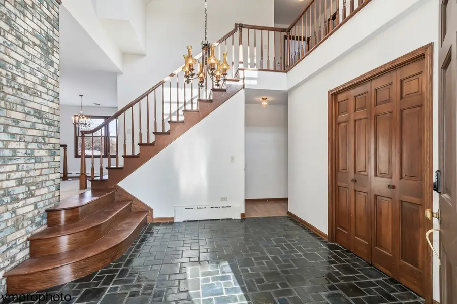 1414 W Vine Street, Arlington Heights, IL 60005 - Image #2