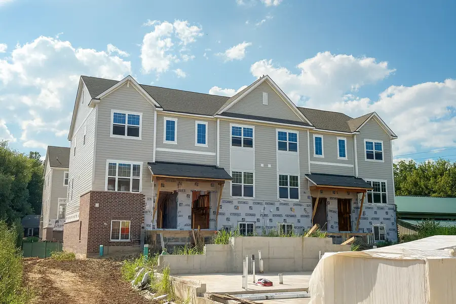 184 N East River Road, Des Plaines, IL 60016 - Image #2