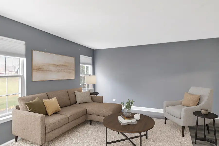 1941 Quaker Hollow Lane #1941, Streamwood, IL 60107 - Image #2