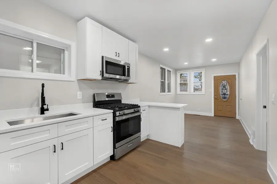 8420 S Carpenter Street, Chicago, IL 60620 - Image #3