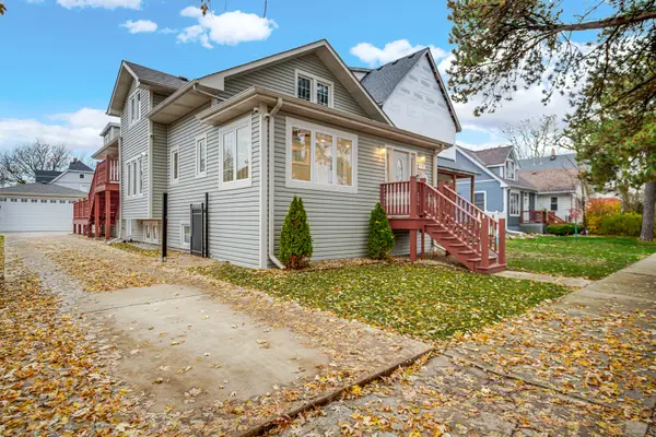 218 S 13th Avenue, Maywood, IL 60153