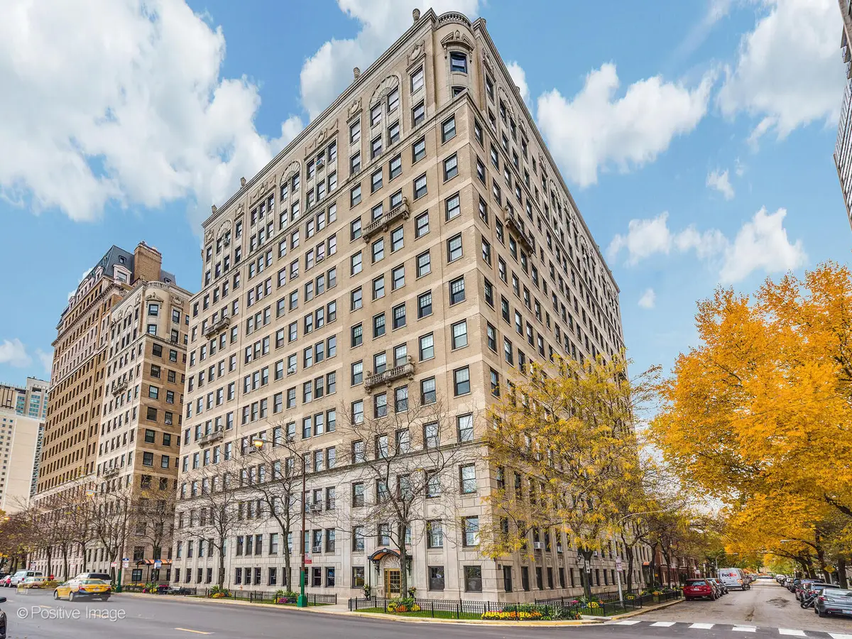 3530 N Lake Shore Drive #11B, Chicago, IL 60657 - Image #1