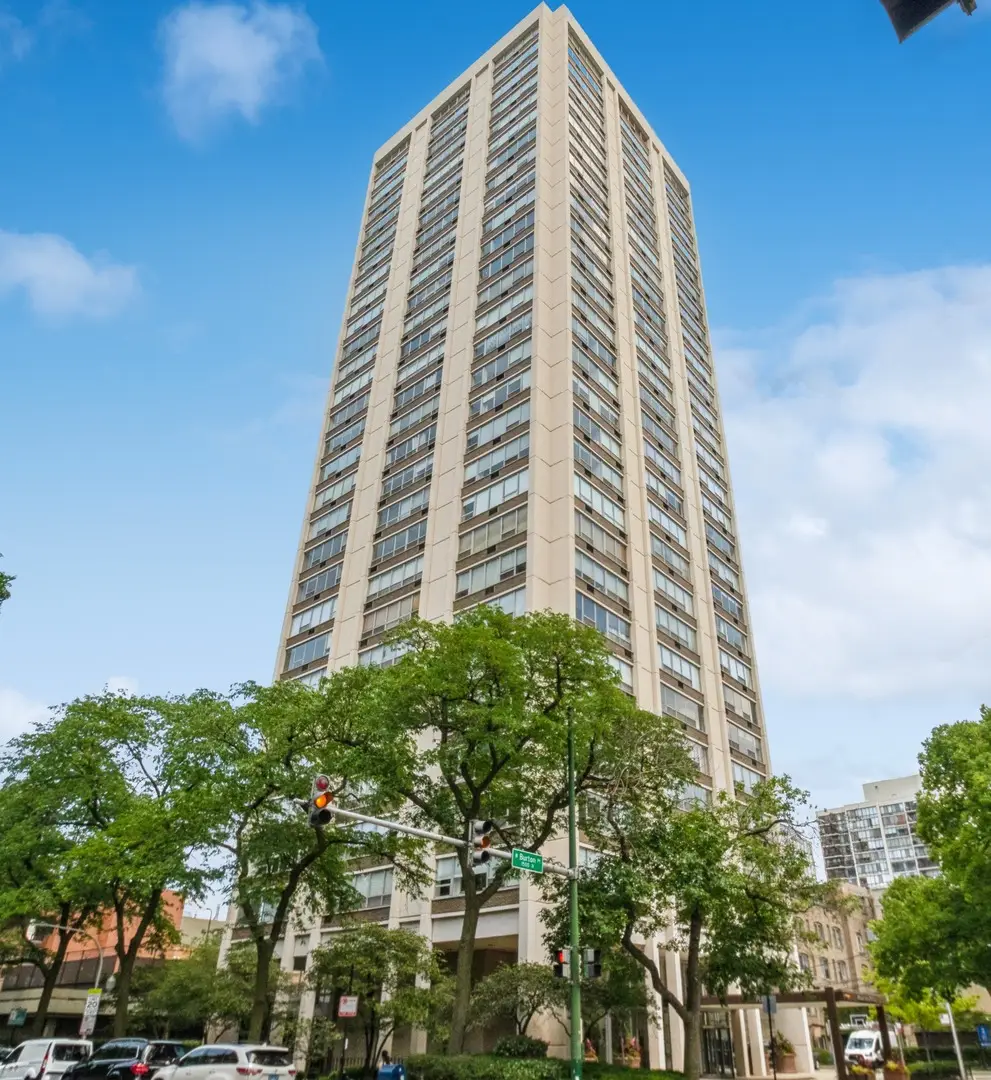 70 W Burton Place #2001F, Chicago, IL 60610 - Image #1