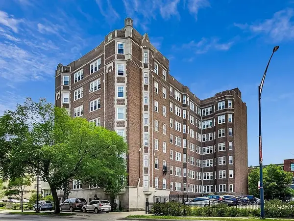 6334 N Sheridan Road #3F, Chicago, IL 60660