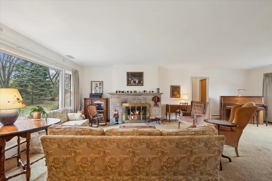 223 S Glendale Avenue, Barrington, IL 60010 - Image #3