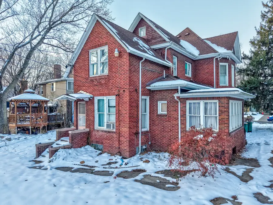 205 W Wilson Street, Streator, IL 61364 - Image #2