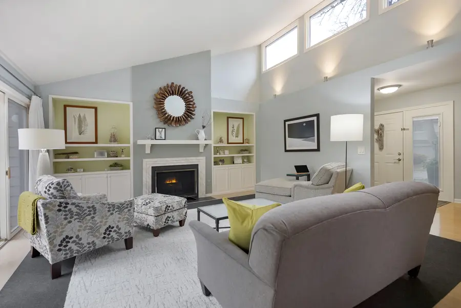 1526 Kirkwood Drive, Geneva, IL 60134 - Image #3