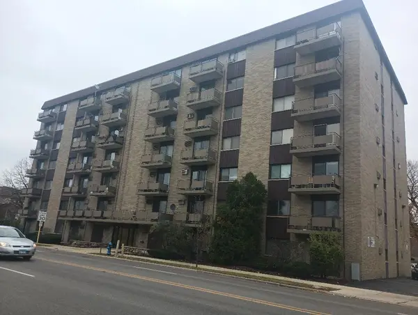 850 Des Plaines Avenue #610, Forest Park, IL 60130