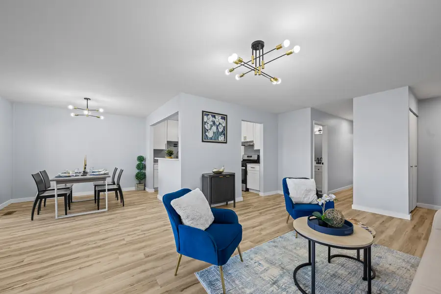 1168 Northbury Lane #B1, Wheeling, IL 60090 - Image #3