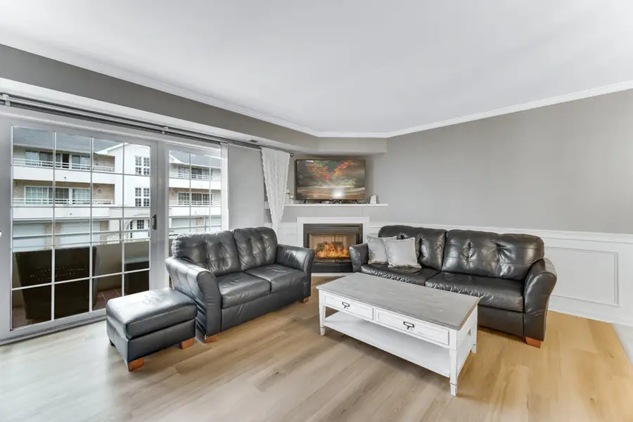 10832 S 76th Avenue #2T, Worth, IL 60482 - Image #3