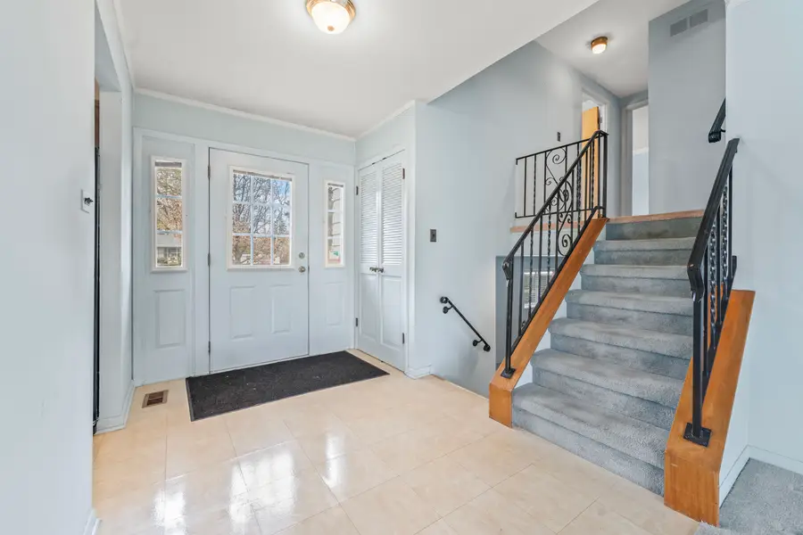 2407 N Champlain Street, Arlington Heights, IL 60004 - Image #3