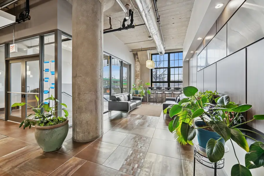 3963 W Belmont Avenue #310, Chicago, IL 60618 - Image #2