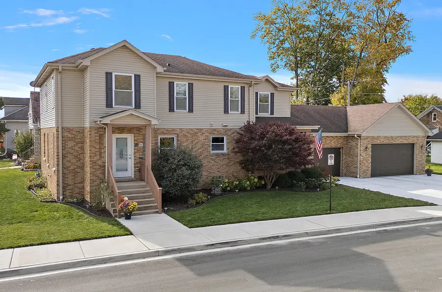 17204 67th Court, Tinley Park, IL 60477 - Image #2