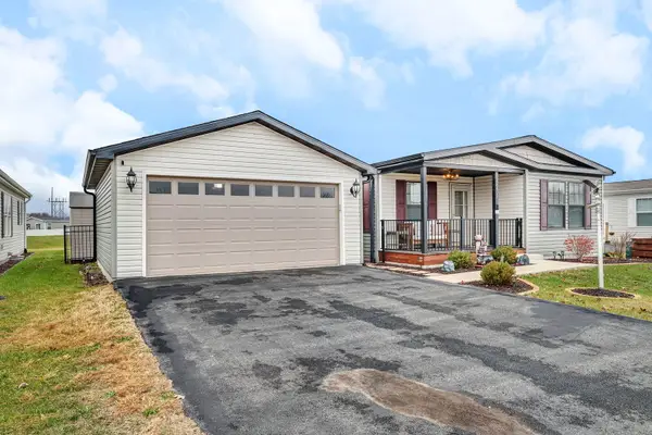 22405 S Cedar Drive, Channahon, IL 60410