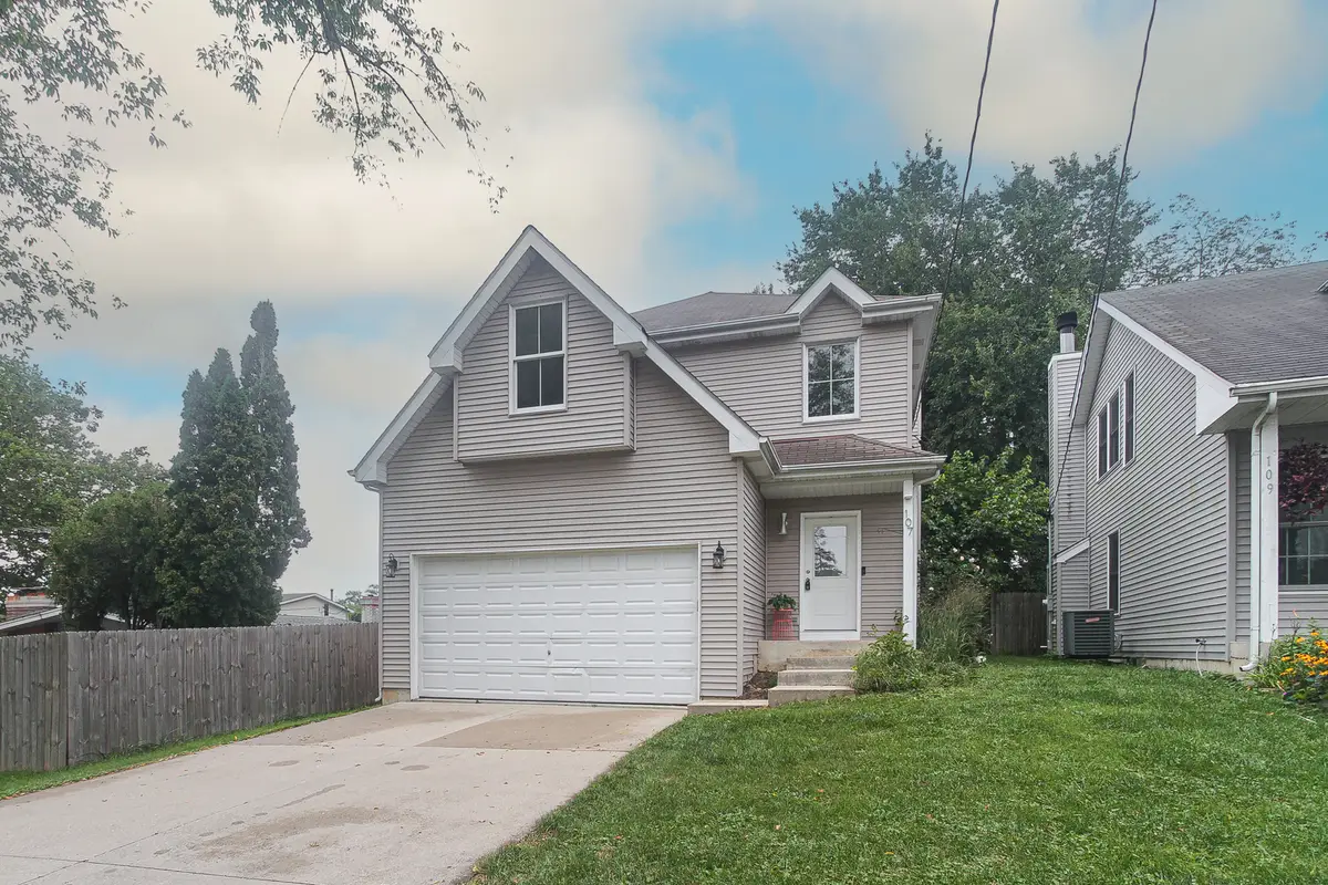 107 Hammond Avenue, Wauconda, IL 60084 - Image #1