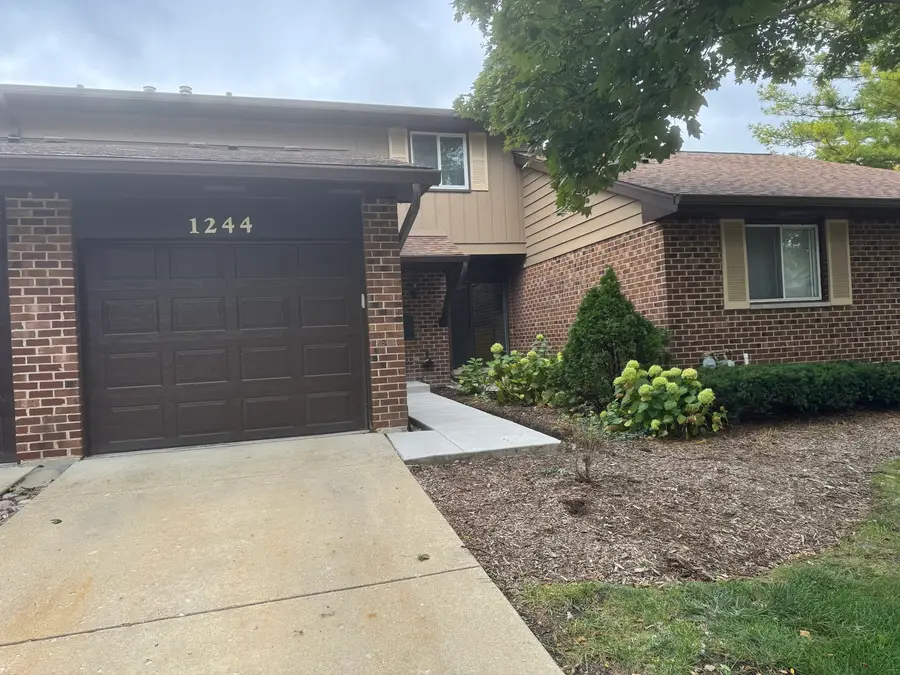 1244 Loughborough Court, Wheaton, IL 60189 - Image #3
