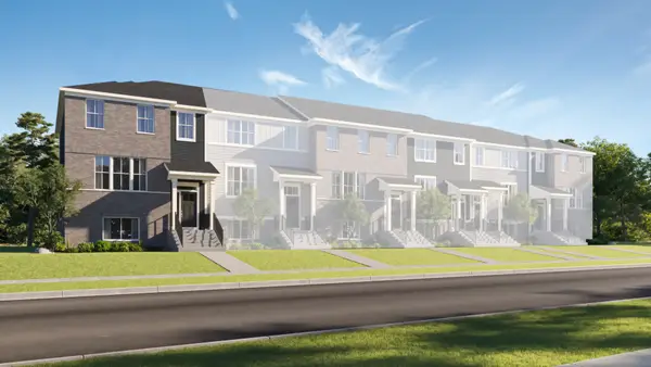 156 Berkshire Drive, Crystal Lake, IL 60014