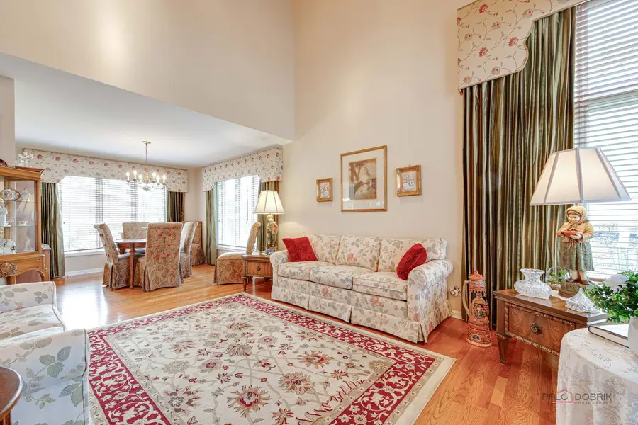 1144 S Hiddenbrook Trail, Palatine, IL 60067 - Image #3