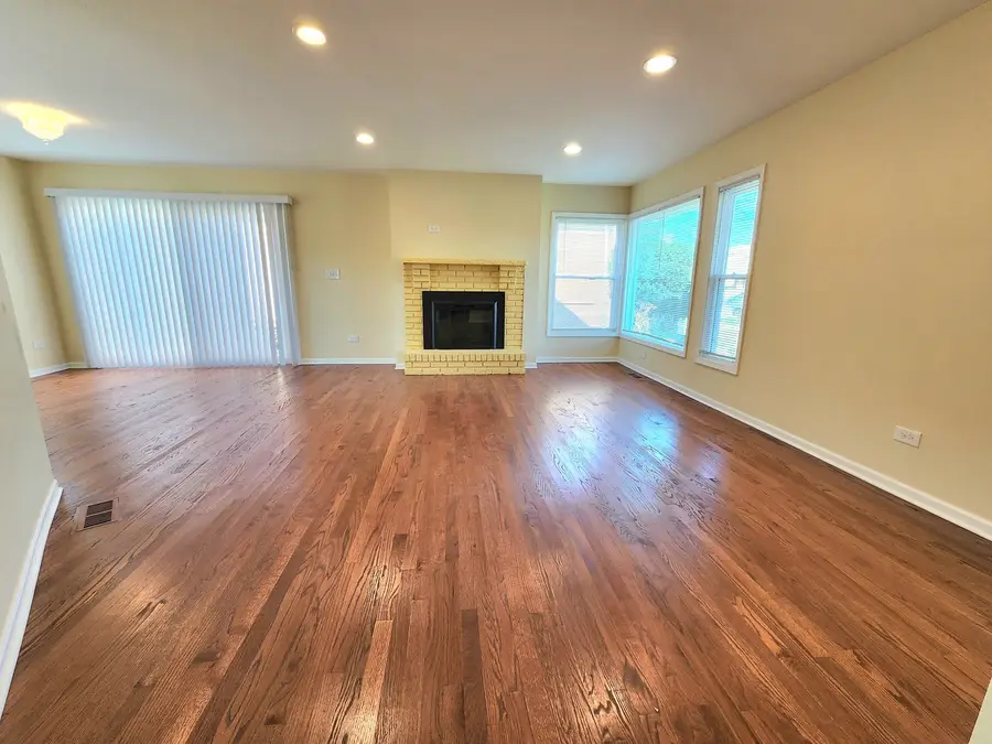 9720 S Princeton Street, Chicago, IL 60628 - Image #3