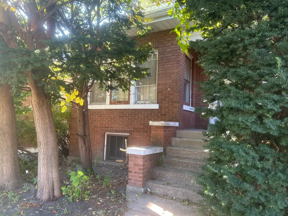 2516 Kenilworth Avenue, Berwyn, IL 60402 - Image #1