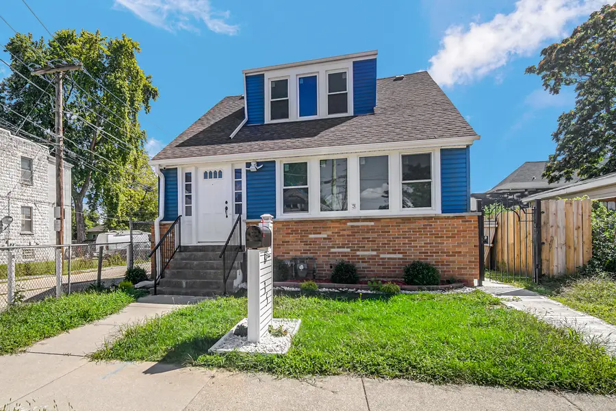 35 S 16th Avenue, Maywood, IL 60153 - Image #2