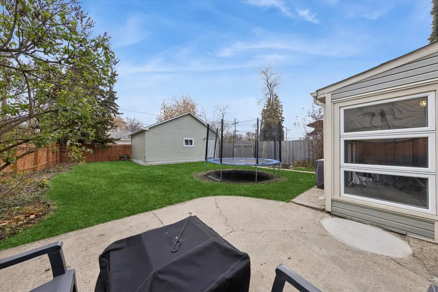 2935 Vernon Avenue, Brookfield, IL 60513 - Image #3