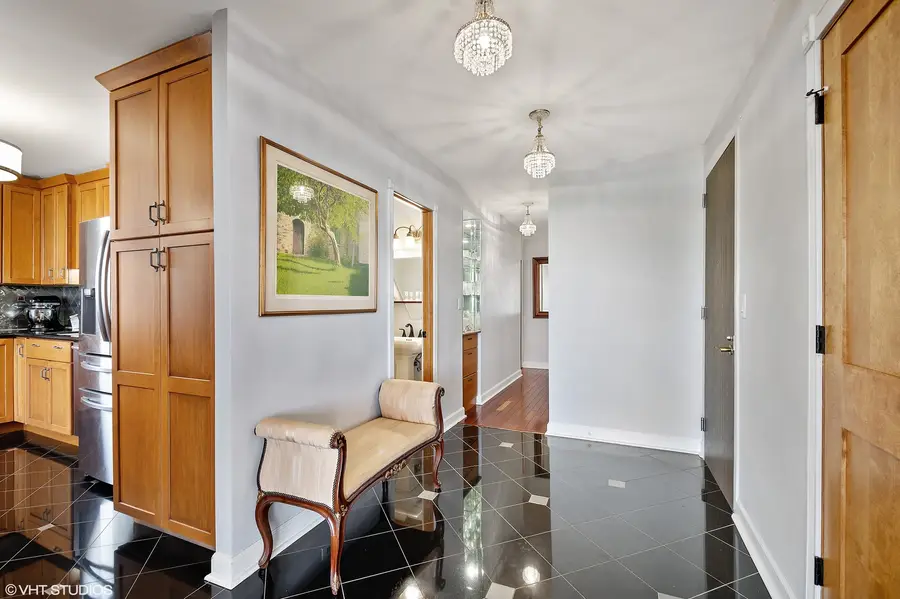 Address Withheld By Seller, Chicago, IL 60610 - Image #3