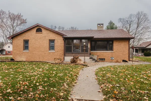 817 8th Street, Lacon, IL 61540