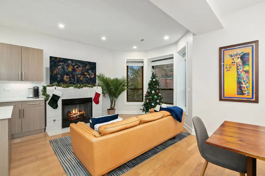 Address Withheld By Seller, Chicago, IL 60613 - Image #3