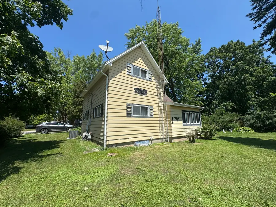 Address Withheld By Seller, Genoa, IL 60135 - Image #2