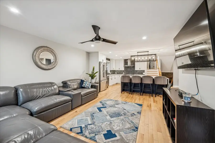 1108 S Maple Avenue, Oak Park, IL 60304 - Image #2