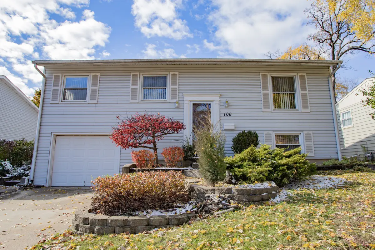 106 Woodcrest Circle, Streamwood, IL 60107 - Image #1