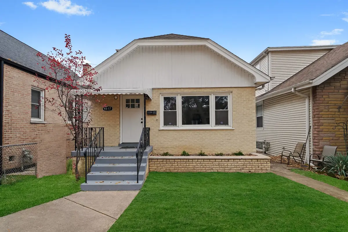 4617 N Lowell Avenue, Chicago, IL 60630 - Image #1