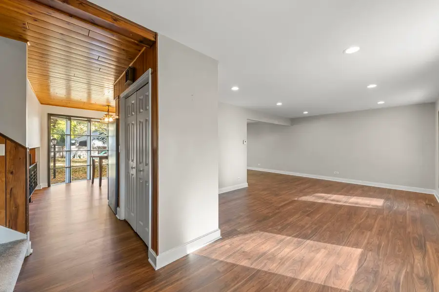 1217 Evergreen Avenue, Naperville, IL 60540 - Image #3