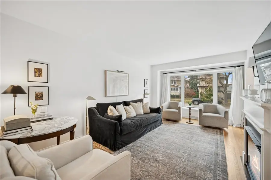 821 Lathrop Avenue, Forest Park, IL 60130 - Image #3