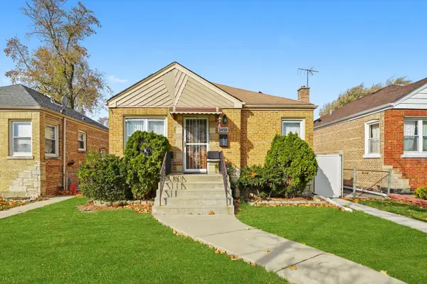 3458 W Columbus Avenue, Chicago, IL 60652